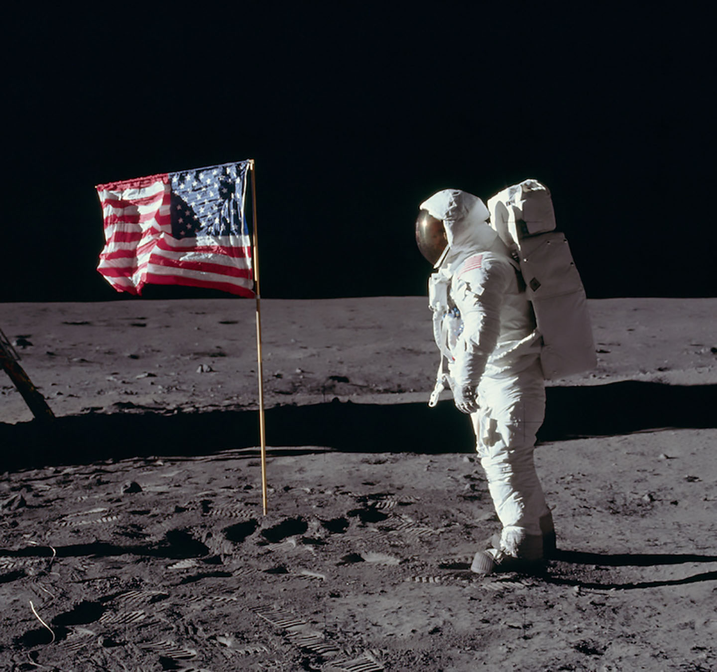 На луне можно жить. Аполлон 11 1969. Миссия Аполлон 11.